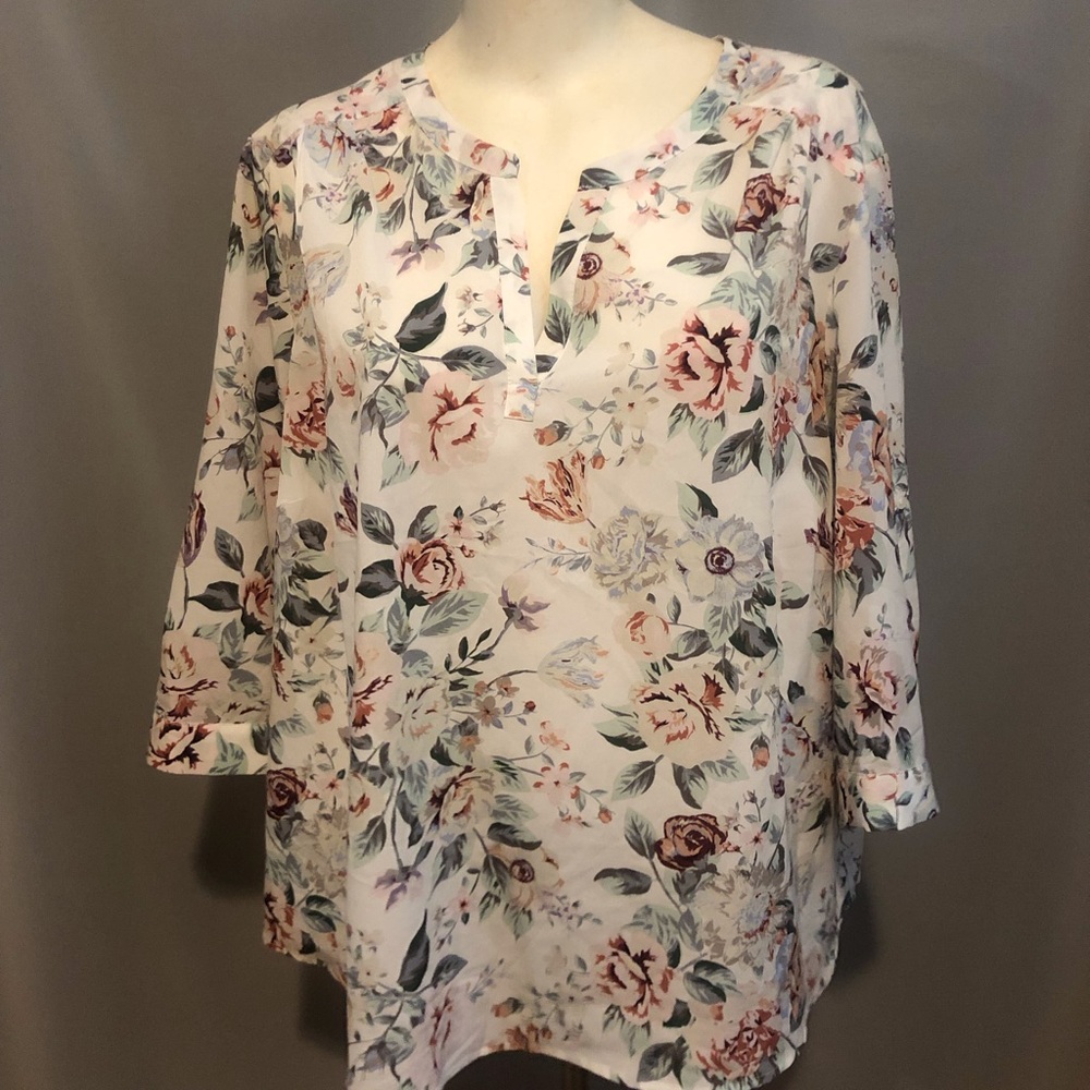 Dalia Green and Cream 3/4 Sleeve Boxy Blouse